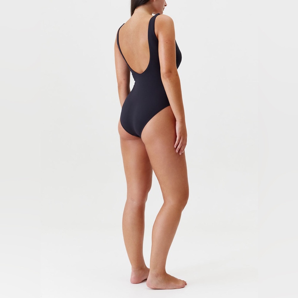 MELISSA ODABASH KOS BLACK SWIMSUIT, SIZE 4US, $265 - Picture 6 of 12